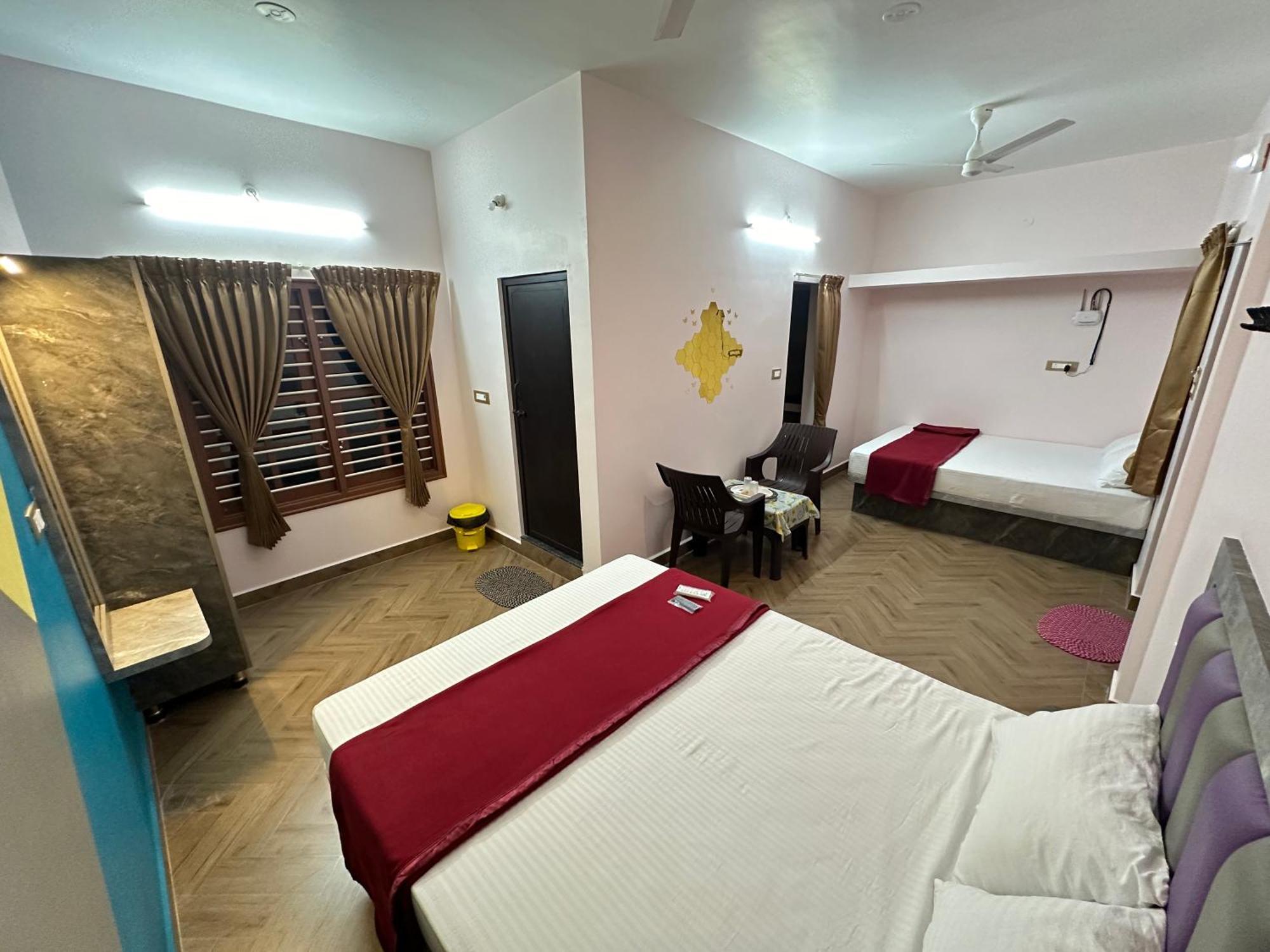 Om Lingeswaran Home Stay Tiruvannāmalai Exterior foto